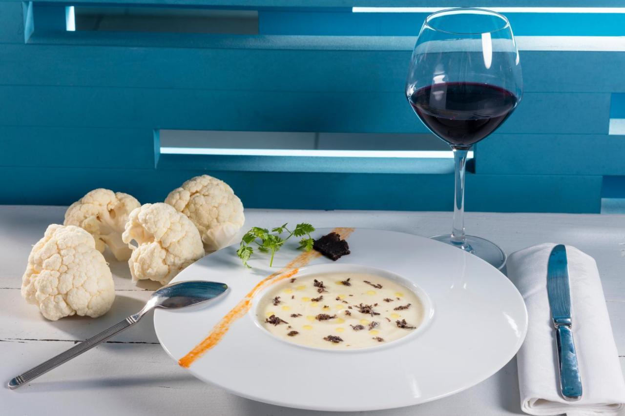 Hotel Restaurant De La Mer Golfe-Juan Ngoại thất bức ảnh