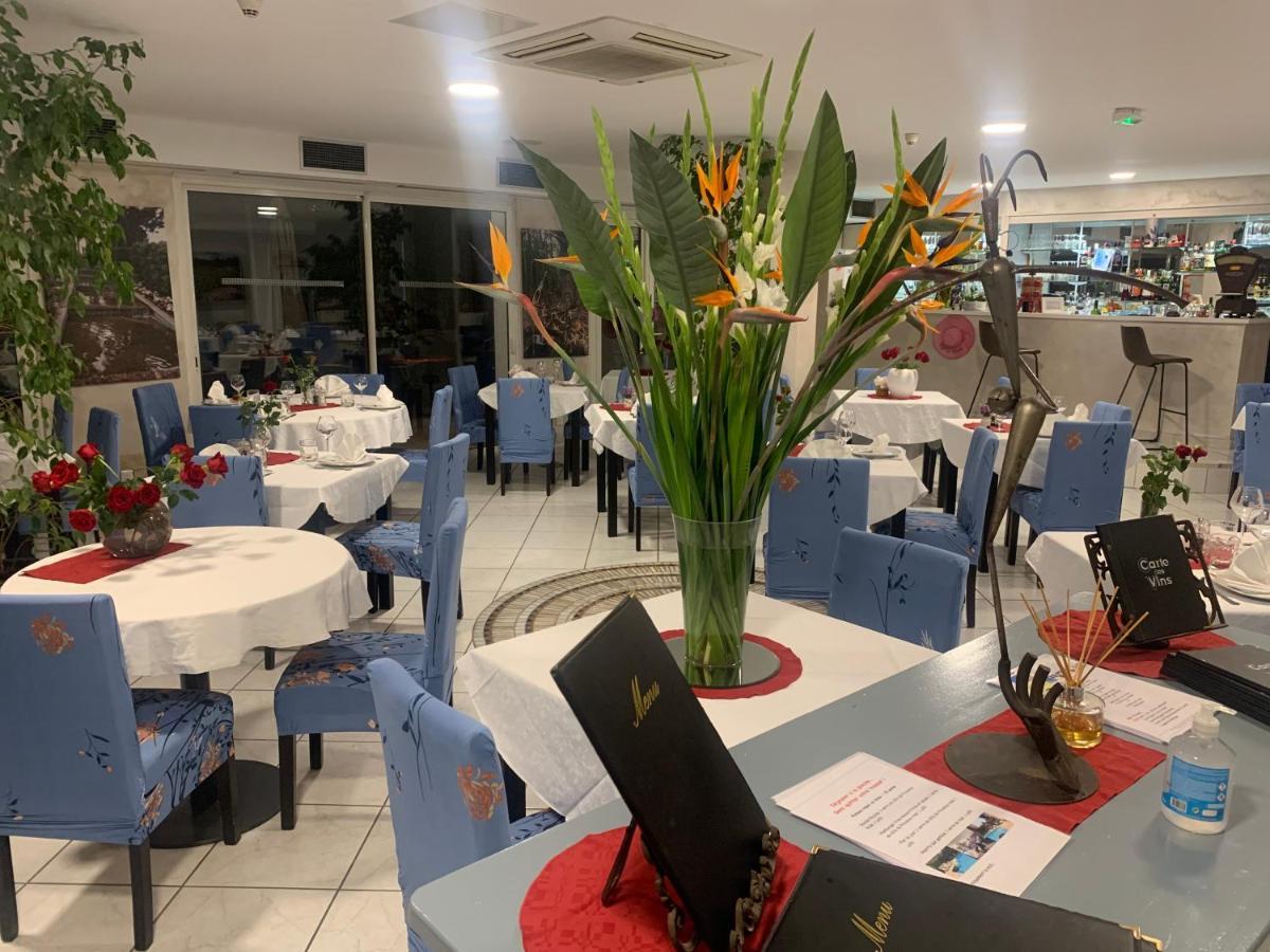 Hotel Restaurant De La Mer Golfe-Juan Ngoại thất bức ảnh