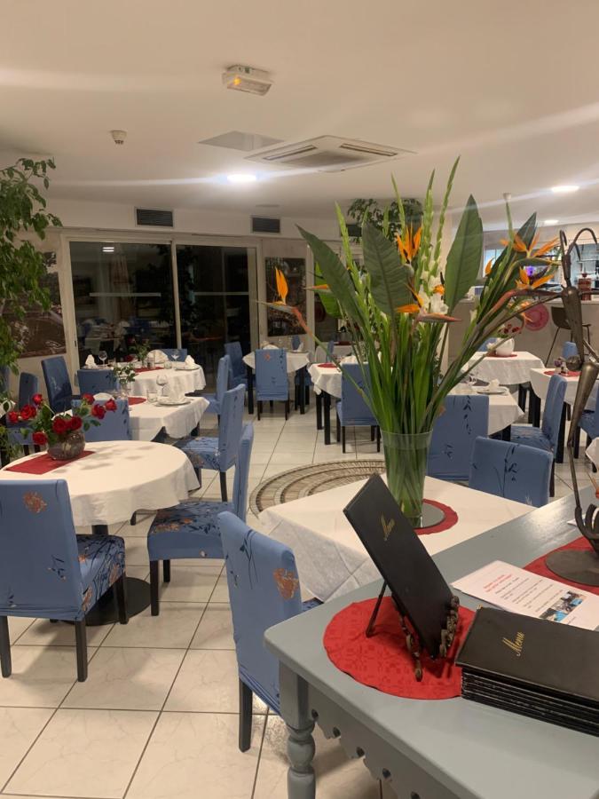 Hotel Restaurant De La Mer Golfe-Juan Ngoại thất bức ảnh