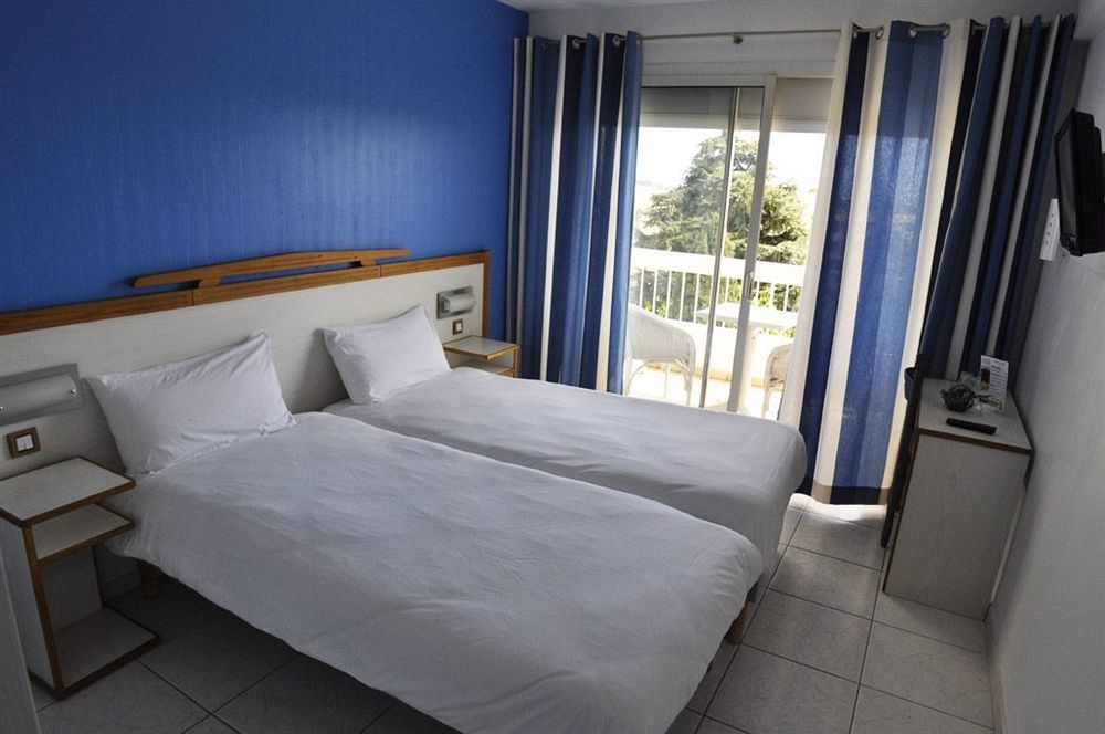 Hotel Restaurant De La Mer Golfe-Juan Ngoại thất bức ảnh